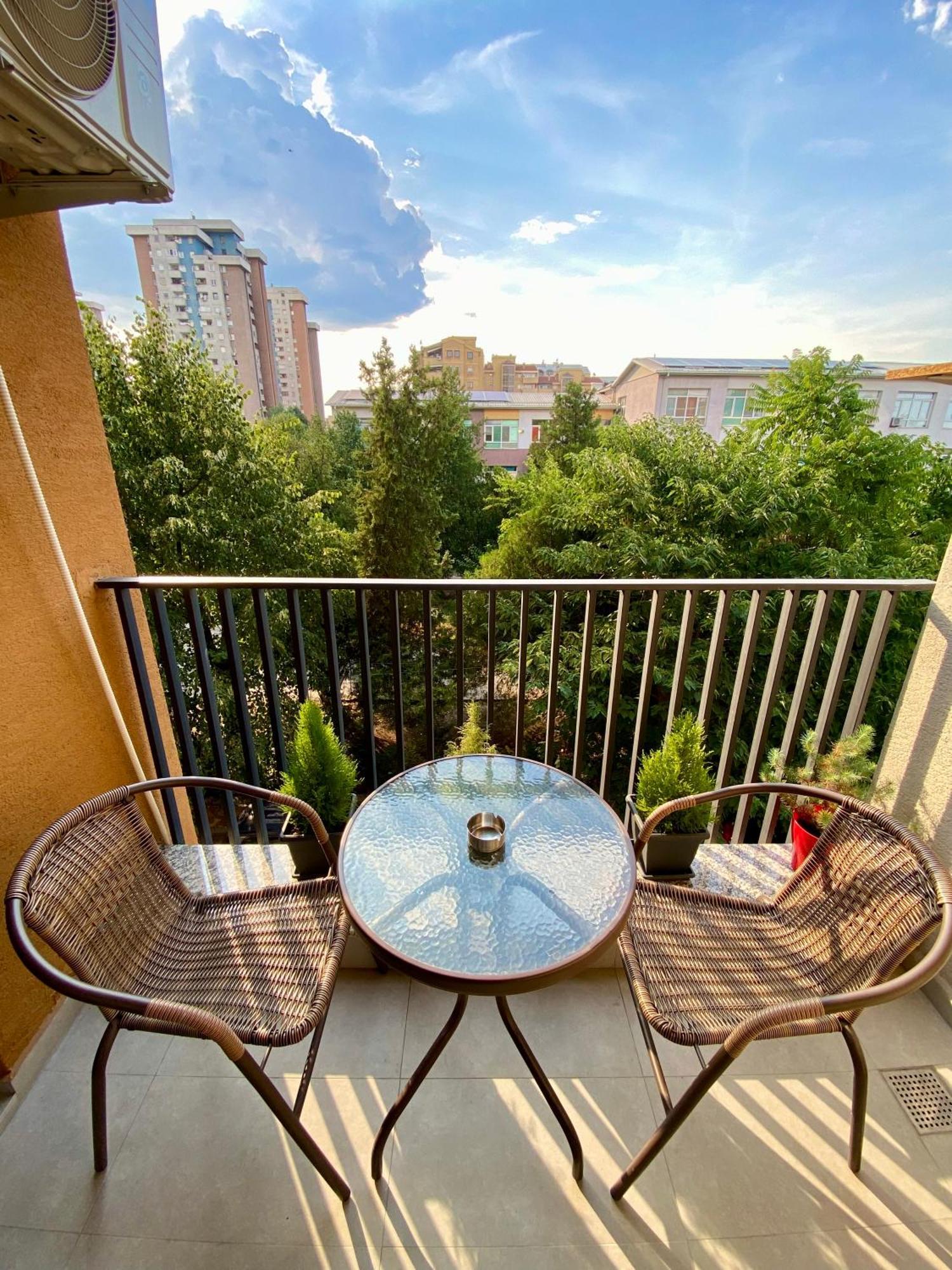 Aj Luxe Residence Skopje Exterior photo